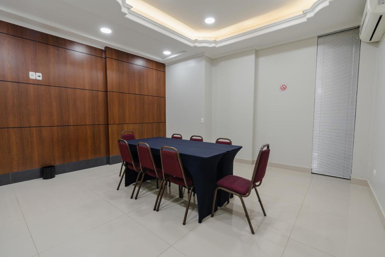 Hotel Caiua Express Умуарама Экстерьер фото