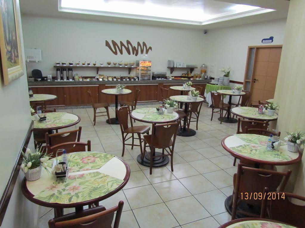 Hotel Caiua Express Умуарама Экстерьер фото